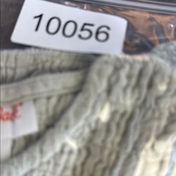 EUC Cat & Jack Girls Soft Green Cap Sleeve  Smocking Lee Length Dress - Size 4T - Picture 5 of 5